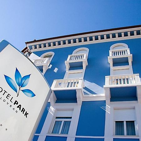Hotel Park Lovran Exteriör bild